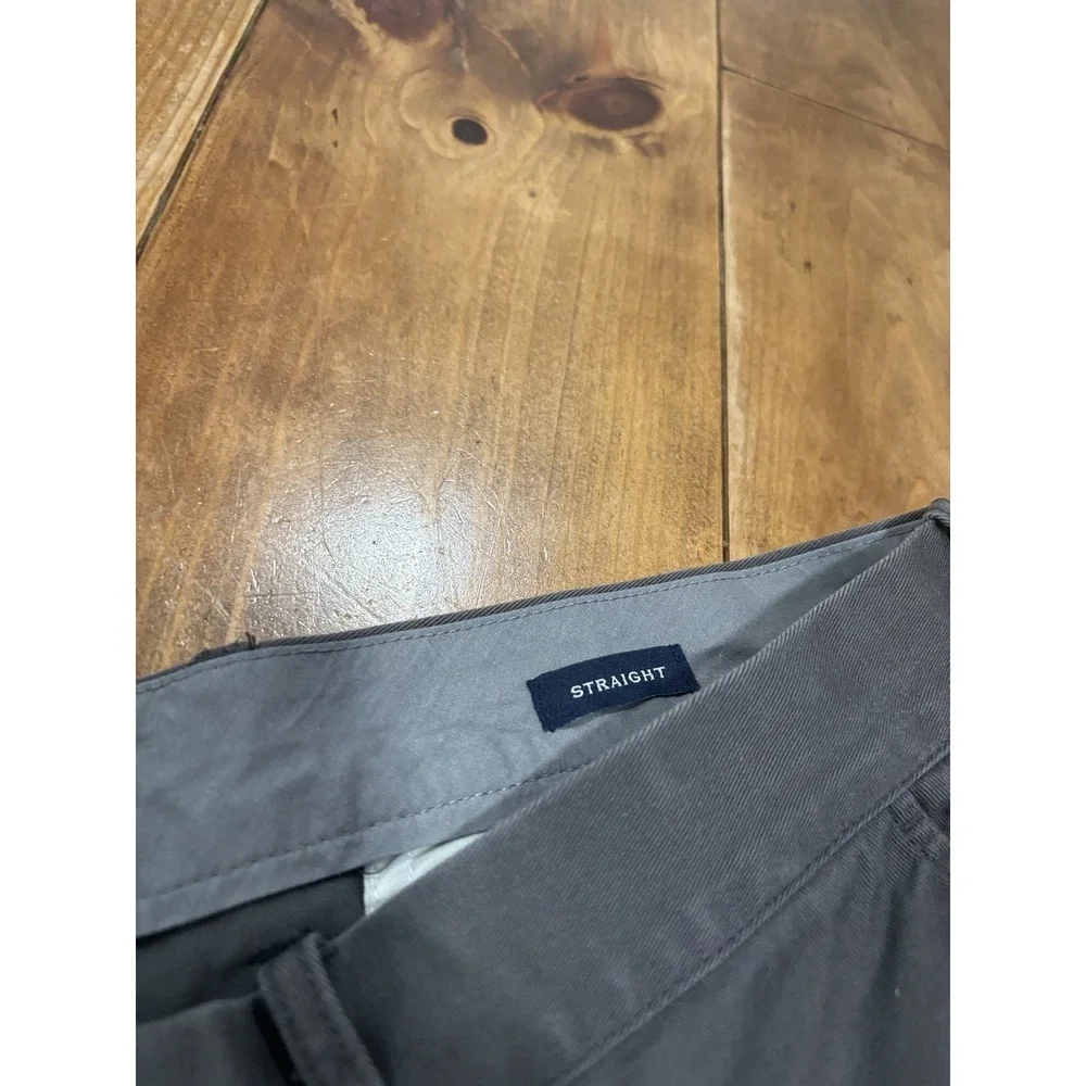 J.CREW Men's W34 L32 Straight Fit Flex Chino Pants Gray Flat Front Cotton Blend